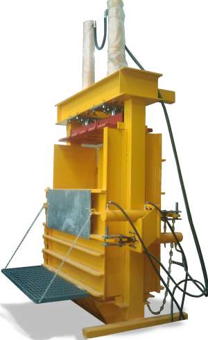 PAS108 TYRE BALER